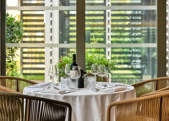 Zenitude Hotel la Valadière, an Ascend Collection Hotel